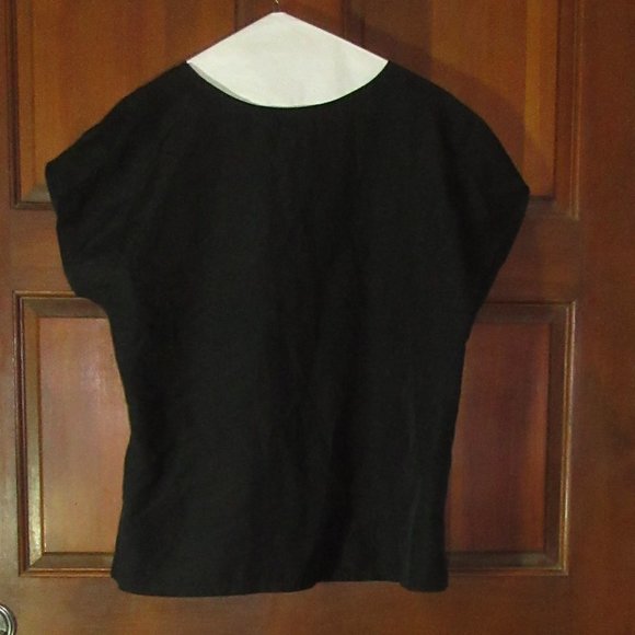 Black Short Sleeve Top Shell Blouse R&J Medium - Picture 3 of 3